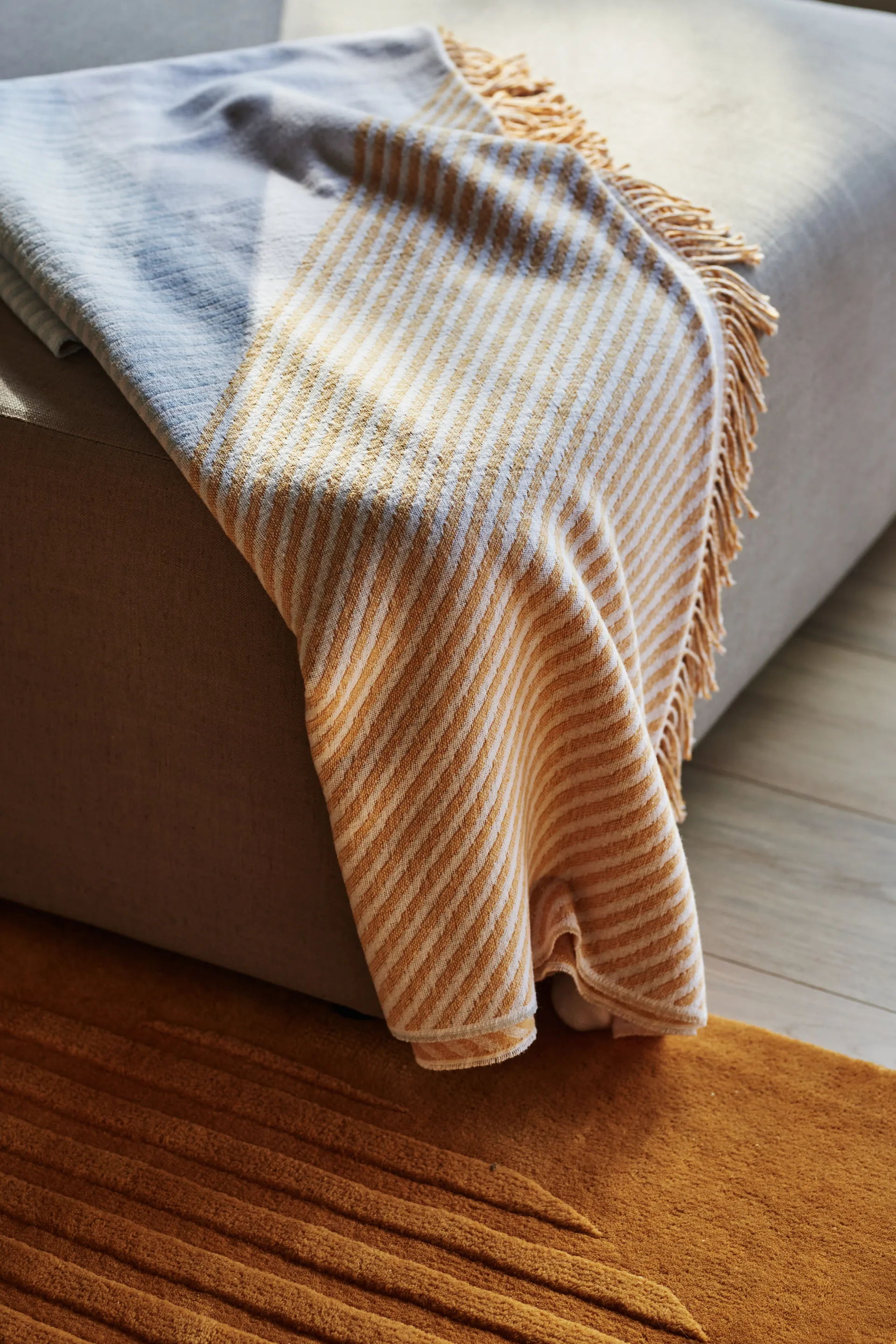 Pled bawełniany Stripes, Żółty NJRD