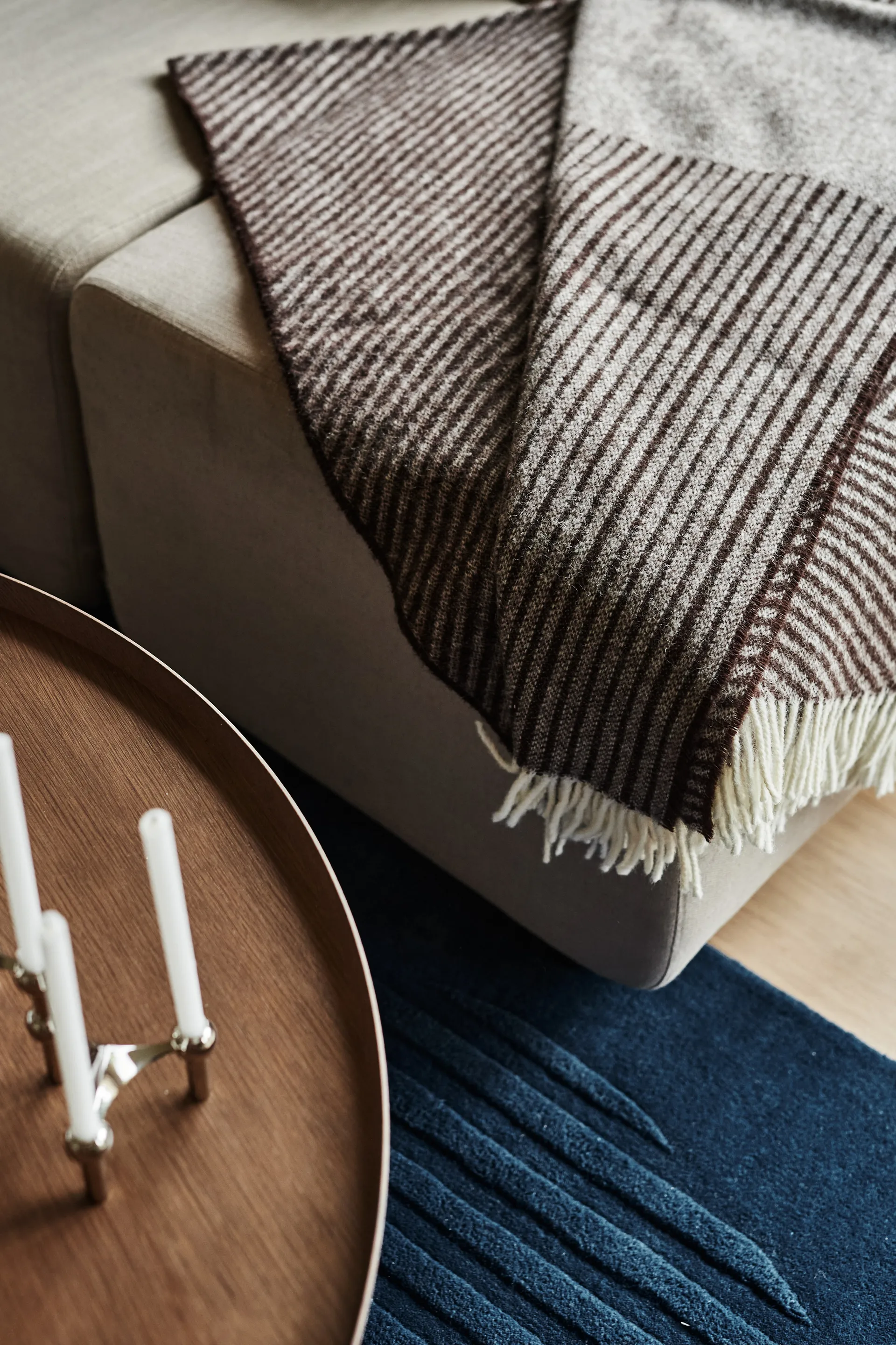 Pled wełniany Stripes 130x185 cm, Brązowy NJRD