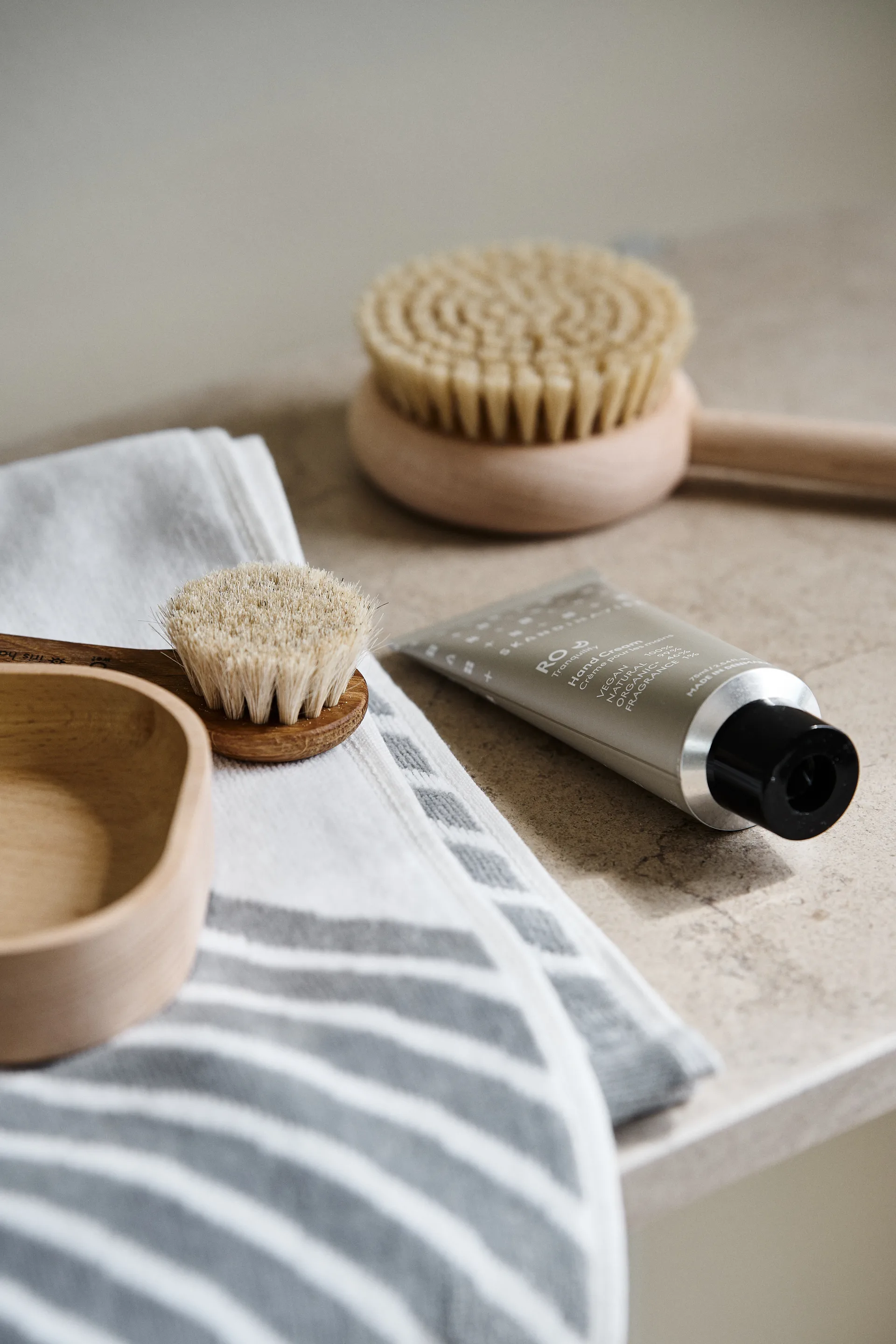 Ręcznik do rąk Stripes 50x70 cm, Szary NJRD