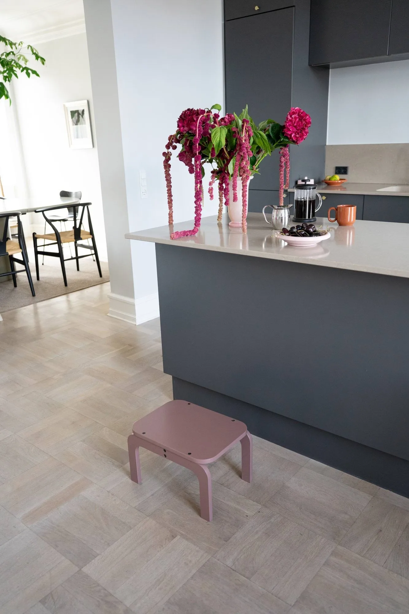 Stołek Kiddo Step Seat, Dusty rose Nofred