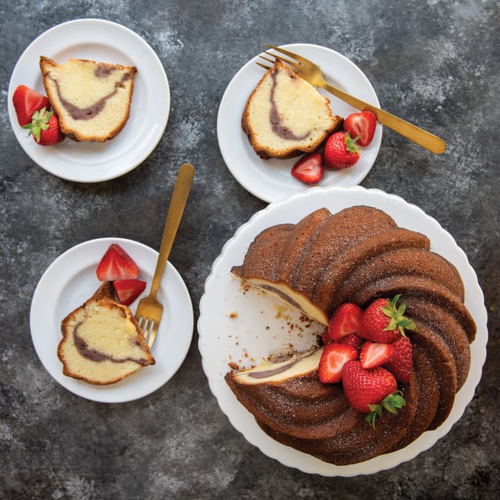 Forma do pieczenia Nordic Ware swirl bundt, 2,4 L Nordic Ware