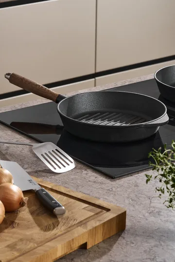 Nordwik patelnia żeliwna grillowa z drewnianą rączką - 28 cm - Nordwik