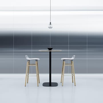Form Chair krzesło barowe dębowy - szary - Normann Copenhagen