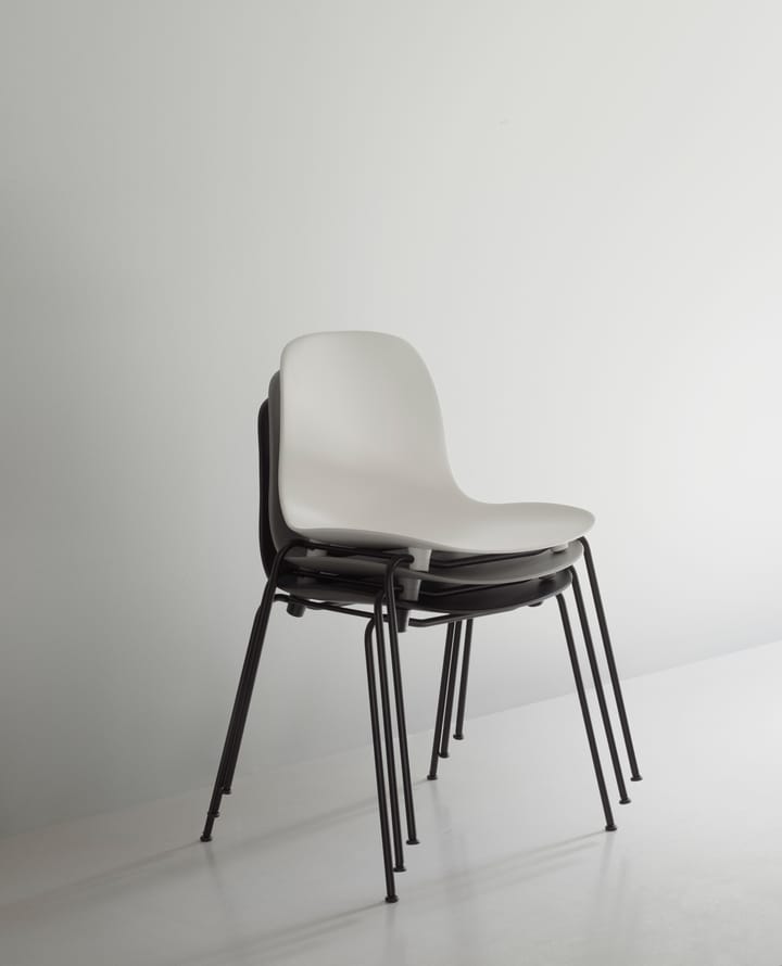 Form Chair krzesło z możliwością sztaplowania, czarne nogi, 2 szt., czarny - undefined - Normann Copenhagen
