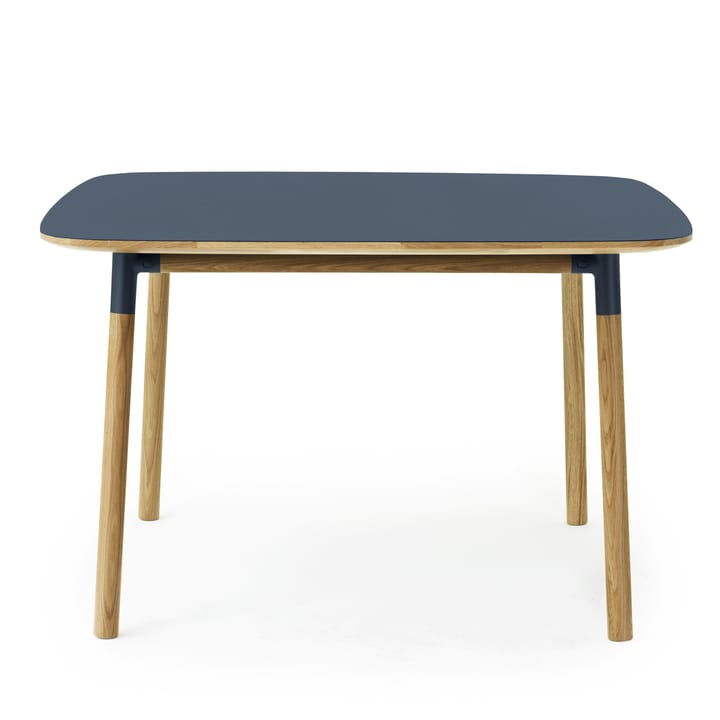 Form stół 120x120 cm, niebieski Normann Copenhagen