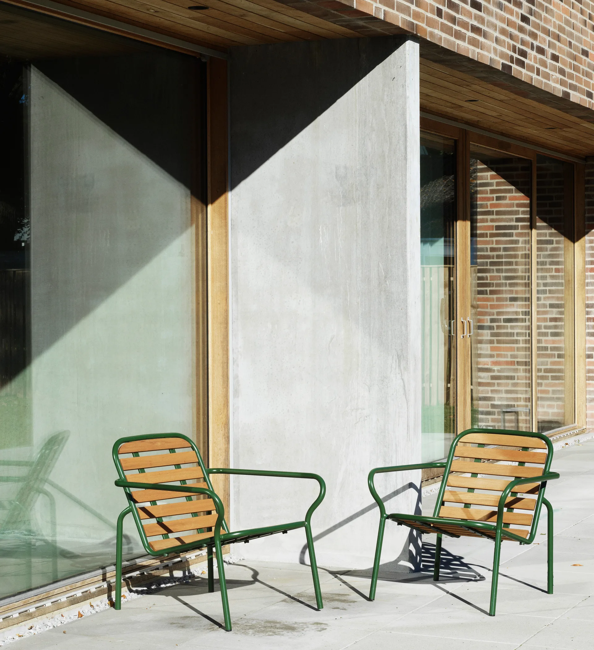 Fotel lounge Vig Robinia, Green Normann Copenhagen