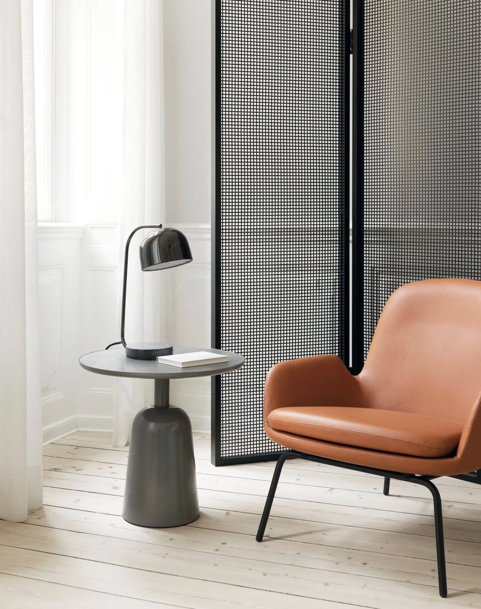 Grant lampa stołowa, black Normann Copenhagen