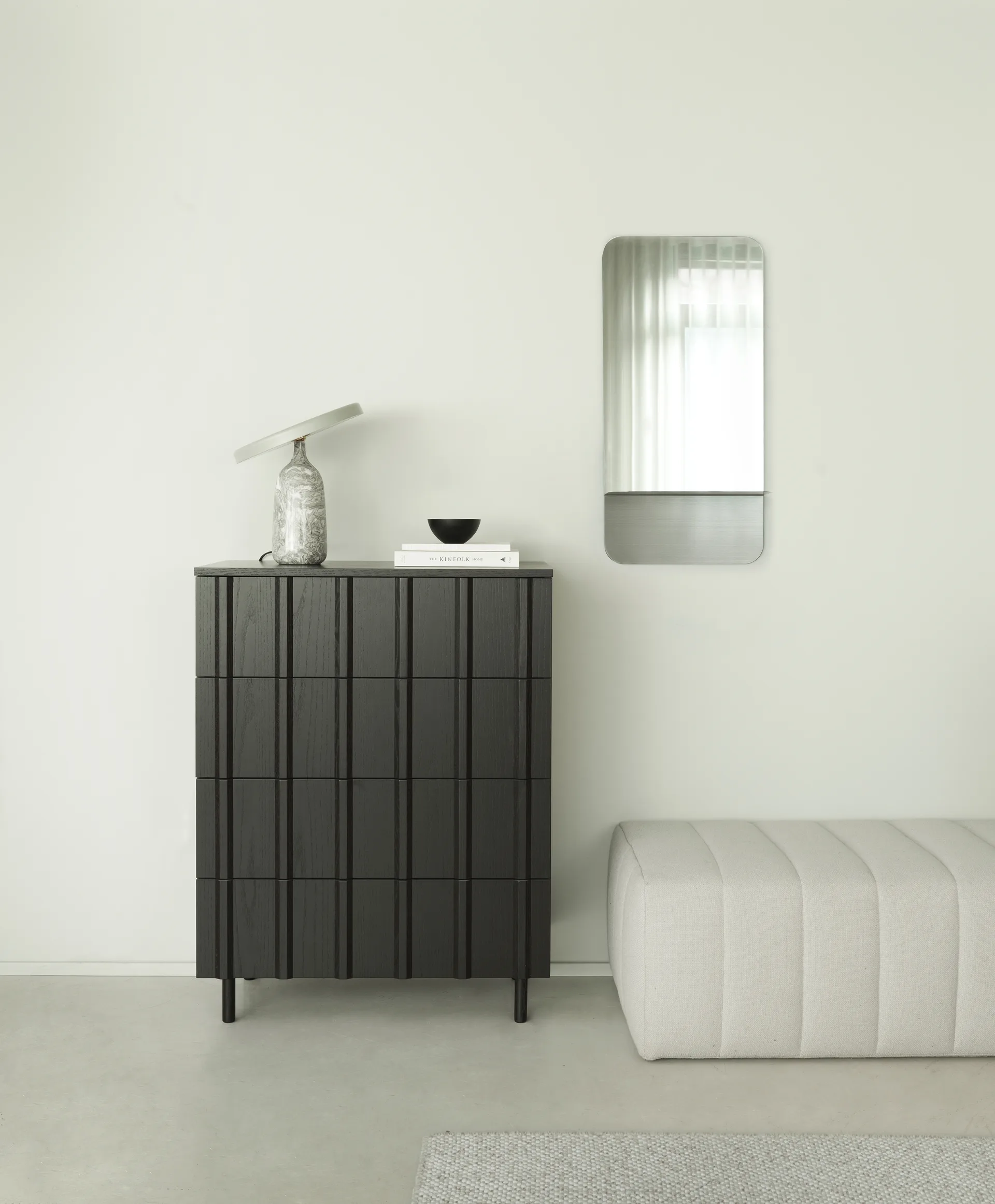 Komoda Rib Dresser, 4 szuflady, Soft Black Normann Copenhagen