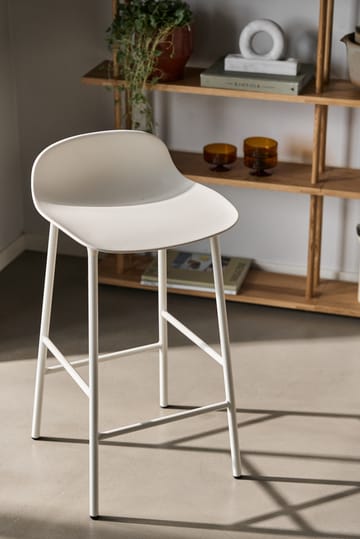 Krzesło barowe z metalowymi nogami Form Chair - Białe - Normann Copenhagen