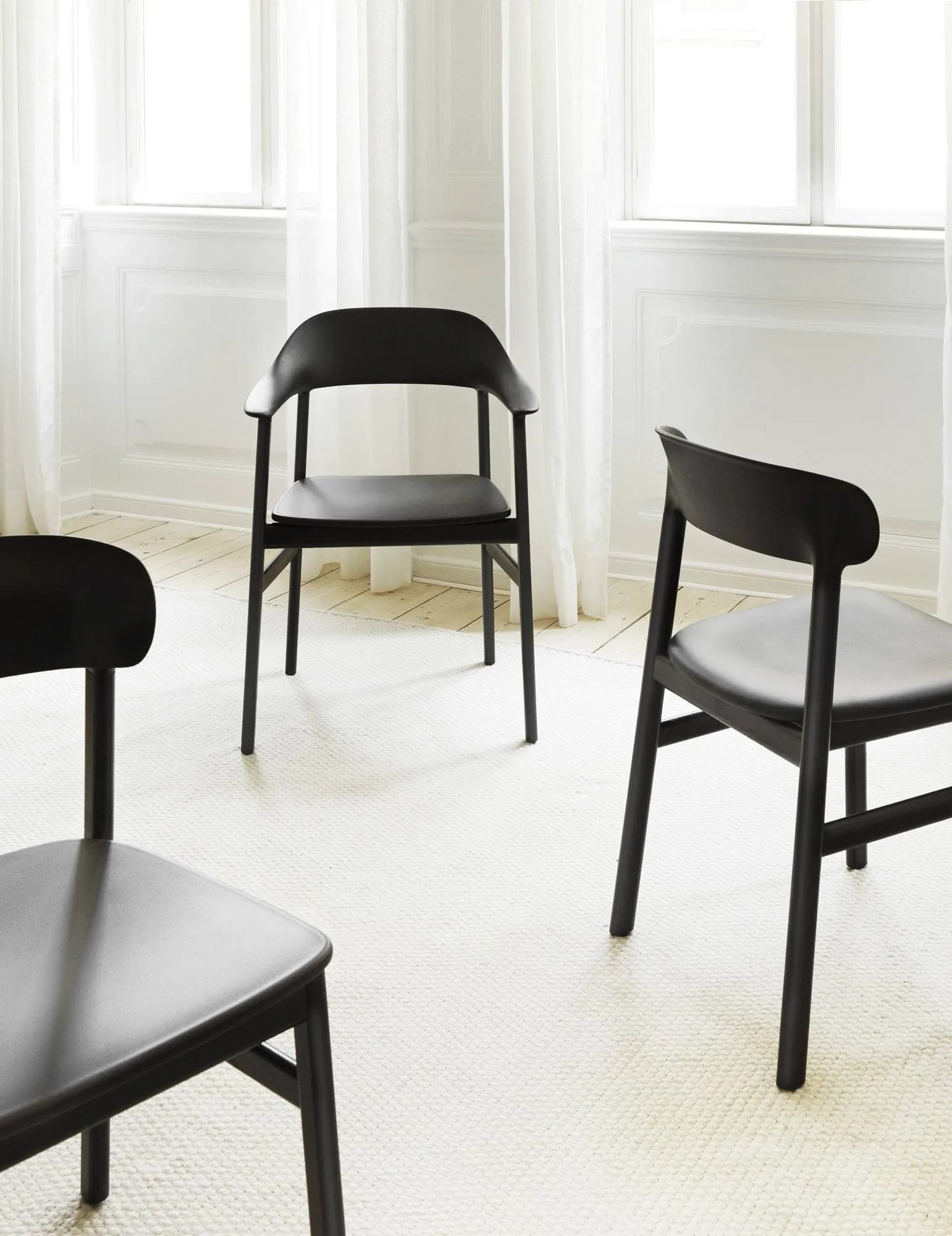 Krzesło Herit z drewna dębowego, Biały Normann Copenhagen