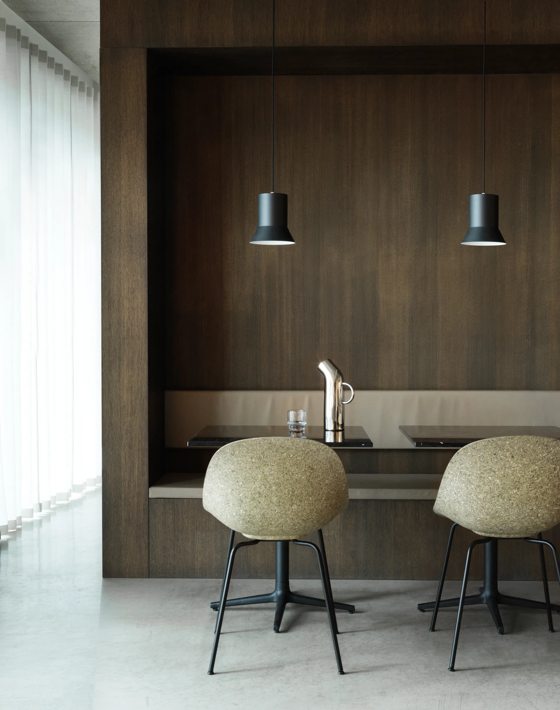 Krzesło Mat Chair, Seaweed-Black Steel Normann Copenhagen