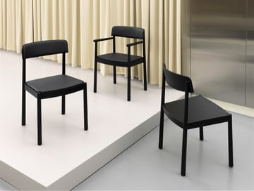 Krzesło Timb z poduszką - Czarny/ Ultra skóra - Czarny - Normann Copenhagen