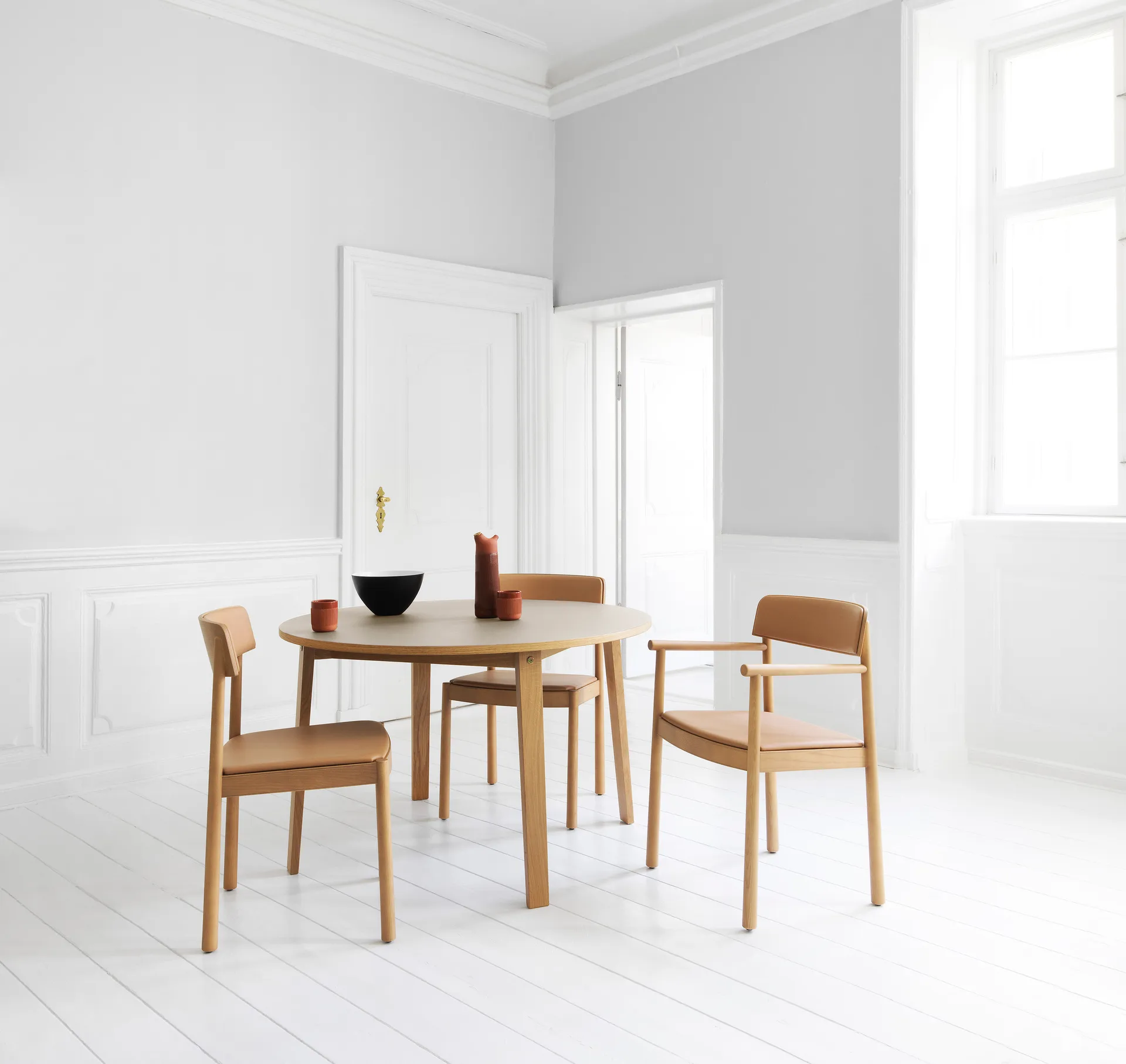 Krzesło Timb z poduszką, Tan/ Ultra Leather - Karmelowy Normann Copenhagen