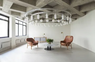 Lampa Amp duża - biały - Normann Copenhagen