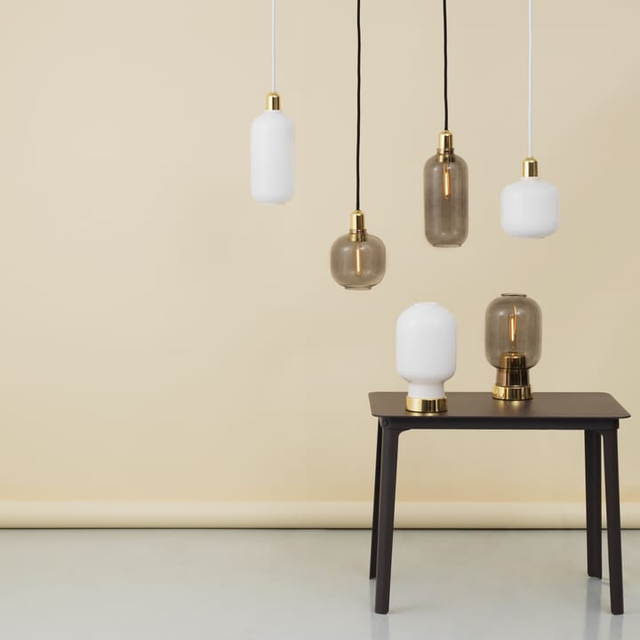 Lampa Amp duża - przydymiony - mosiądz - Normann Copenhagen