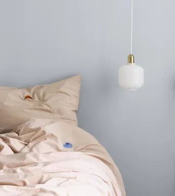 Lampa Amp mała - biały - mosiądz - Normann Copenhagen