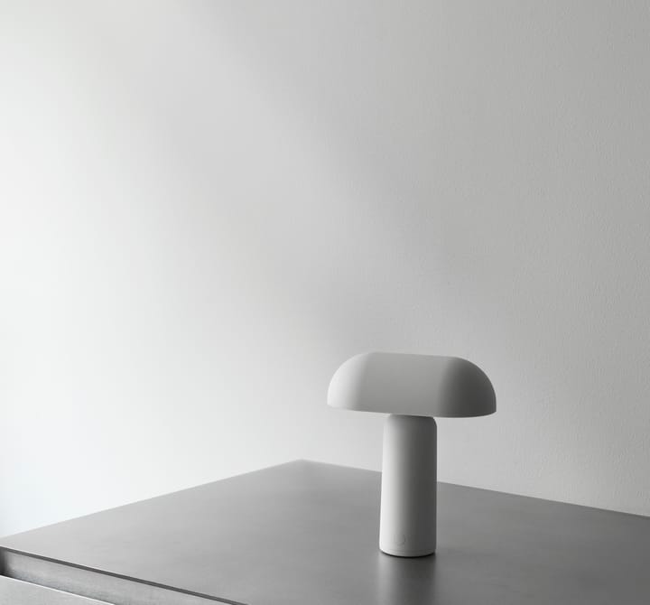 Lampa stołowa Porta, Szary Normann Copenhagen