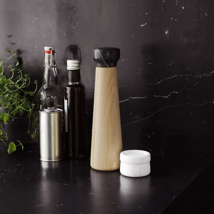 Młynek do pieprzu Craft dąb, czarny, marmur, duży Normann Copenhagen