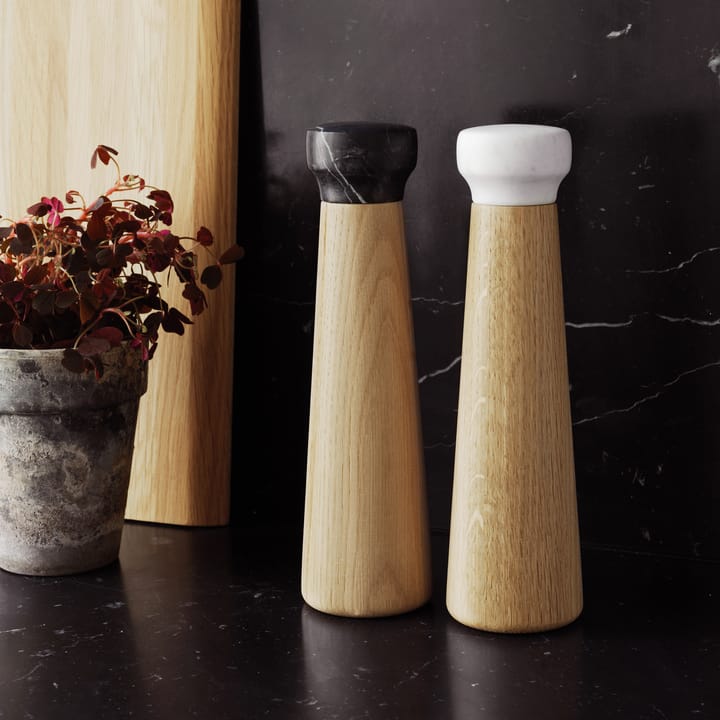 Młynek do soli Craft dąb-biały marmur, duży Normann Copenhagen