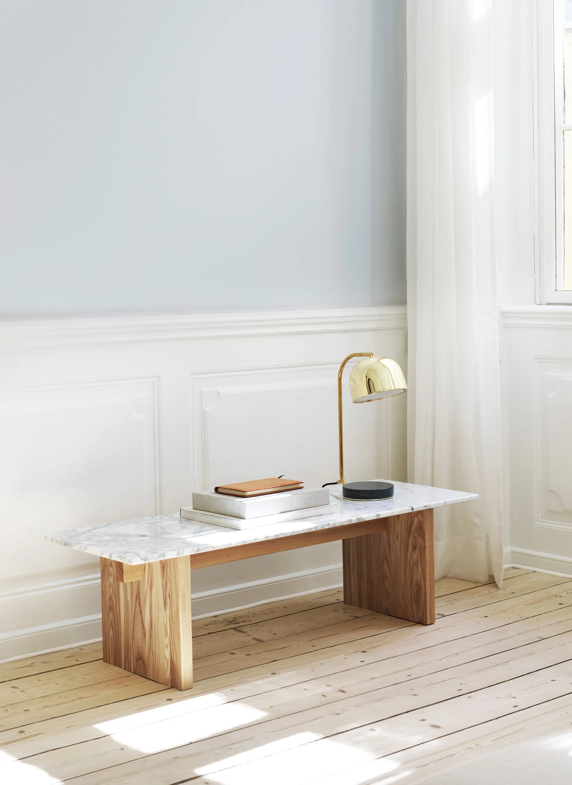Solid Table stolik kawowy 130x38,5x40 cm, Biały Normann Copenhagen