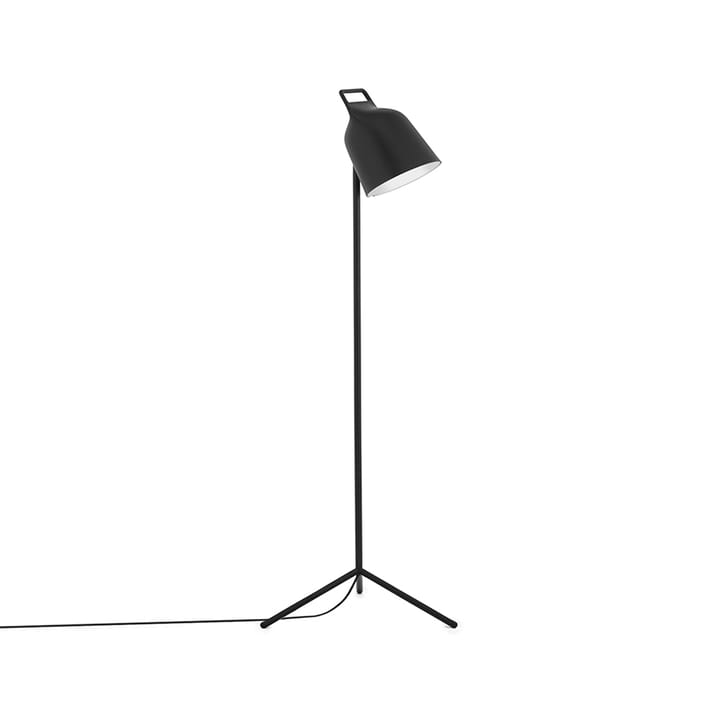 Stage lampa podłogowa - black, Stal proszkowana - Normann Copenhagen