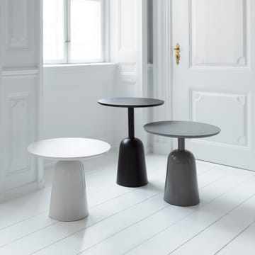 Stół regulowany Turn Ø55 cmØ55 cm - Ciepły szary - Normann Copenhagen