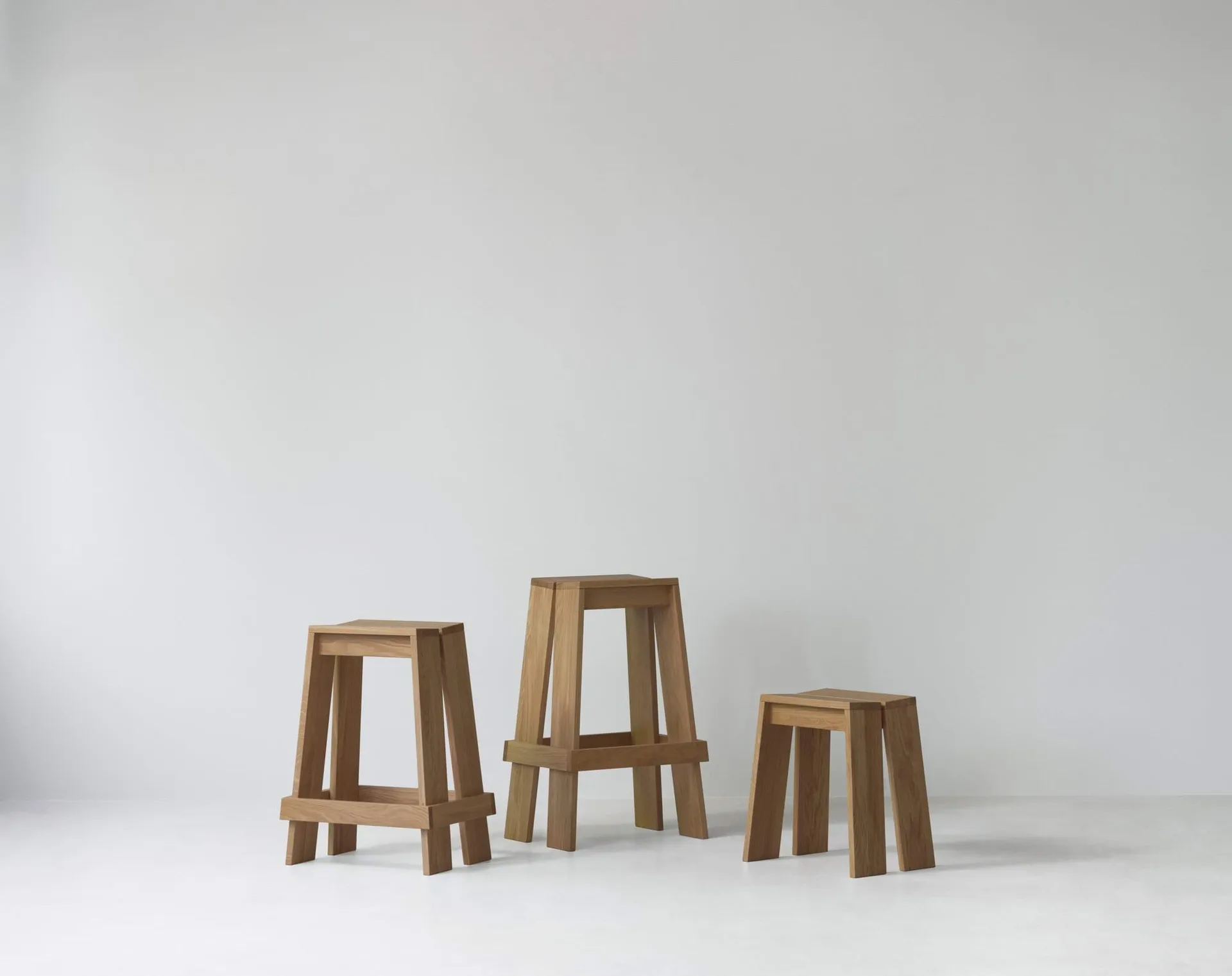 Stołek barowy Let 65 cm, Oak Normann Copenhagen