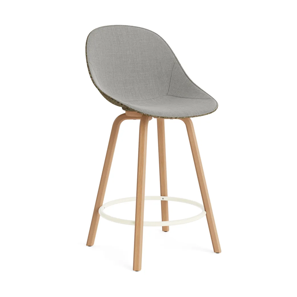 Stołek barowy Mat Bar Chair, tapicerowany przód 65 cm, Remix 133-seaweed-beech-cream steel Normann Copenhagen