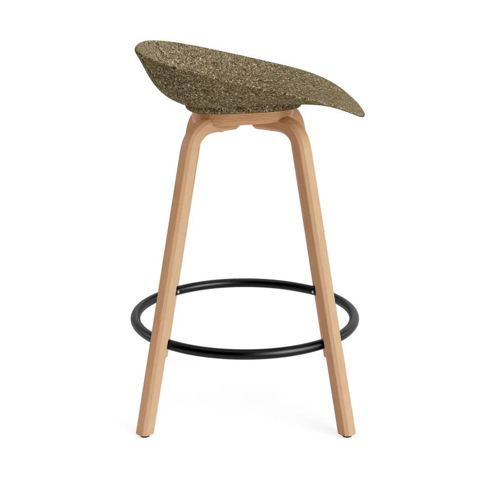 Stołek barowy Mat Barstool 65 cm, Seaweed-beech-black steel Normann Copenhagen