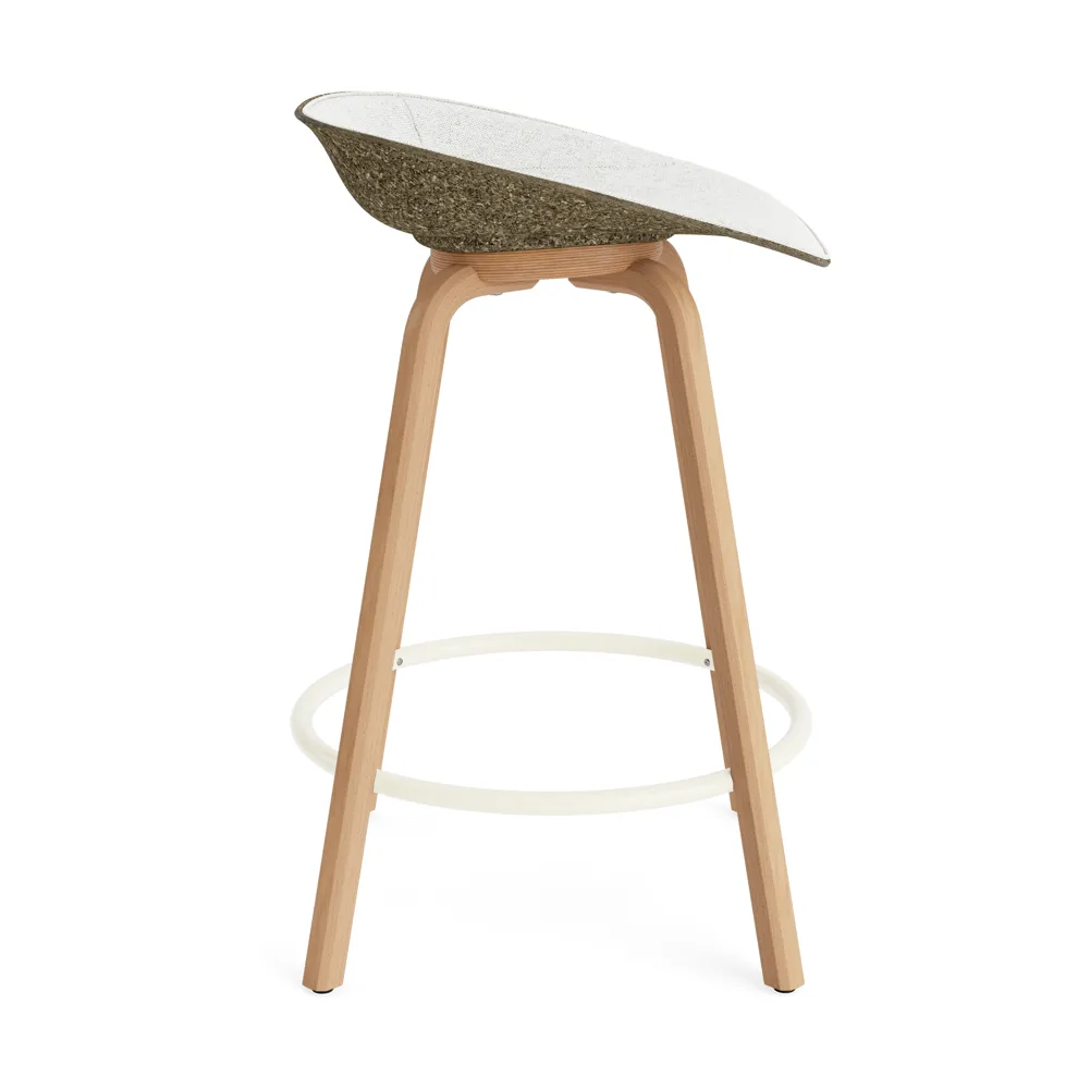 Stołek barowy Mat Barstool, tapicerowany przód 65 cm, Hallingdal 110-seaweed-beech-cream steel Normann Copenhagen
