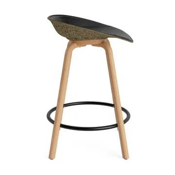 Stołek barowy Mat Barstool, tapicerowany przód 65 cm - Ultra 41599-seaweed-beech-black steel - Normann Copenhagen