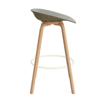 Stołek barowy Mat Barstool, tapicerowany przód 75 cm - Remix 133-seaweed-beech-cream steel - Normann Copenhagen