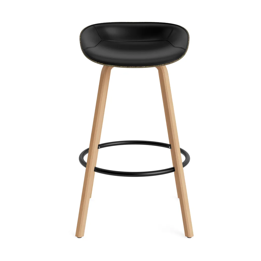 Stołek barowy Mat Barstool, tapicerowany przód 75 cm, Ultra 41599-seaweed-beech-black steel Normann Copenhagen