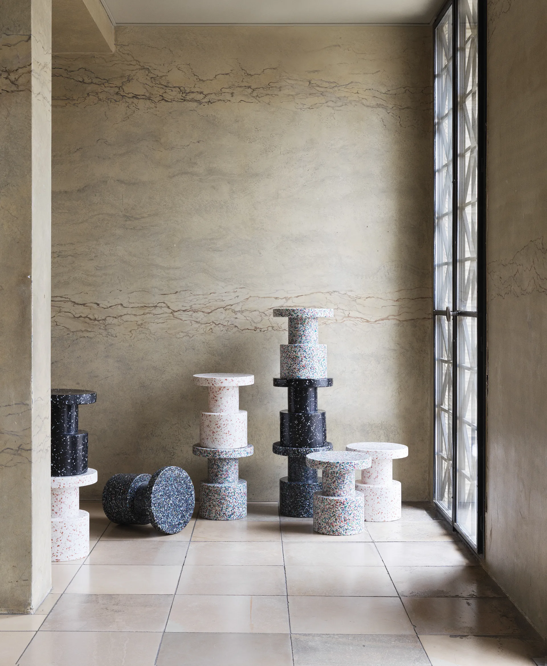 Stołek Bit, Biały Normann Copenhagen