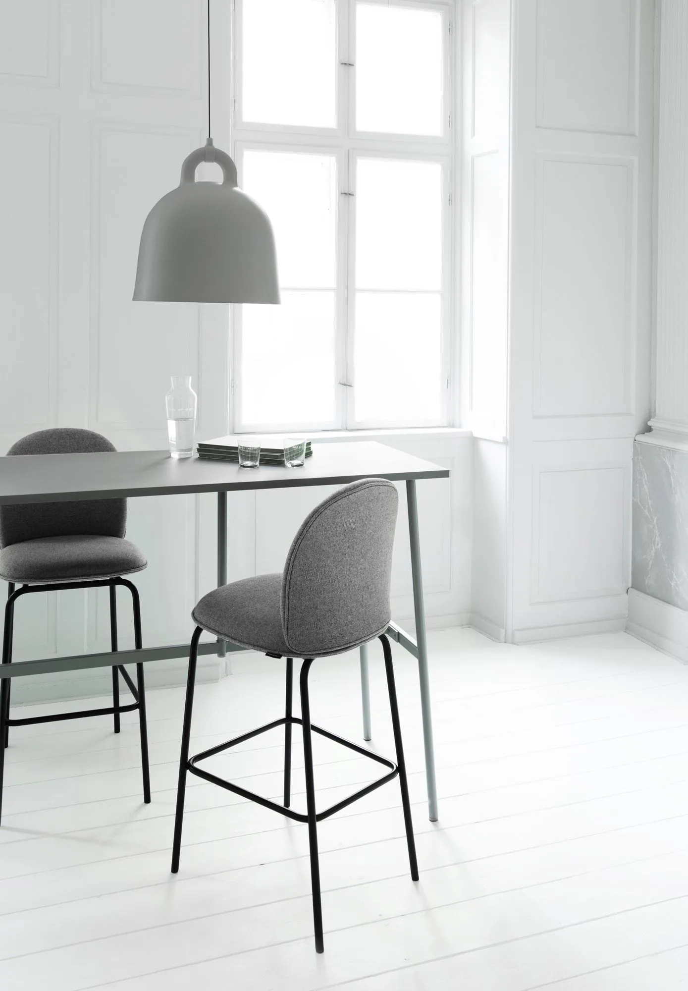 Szara lampa Bell , Medium Normann Copenhagen