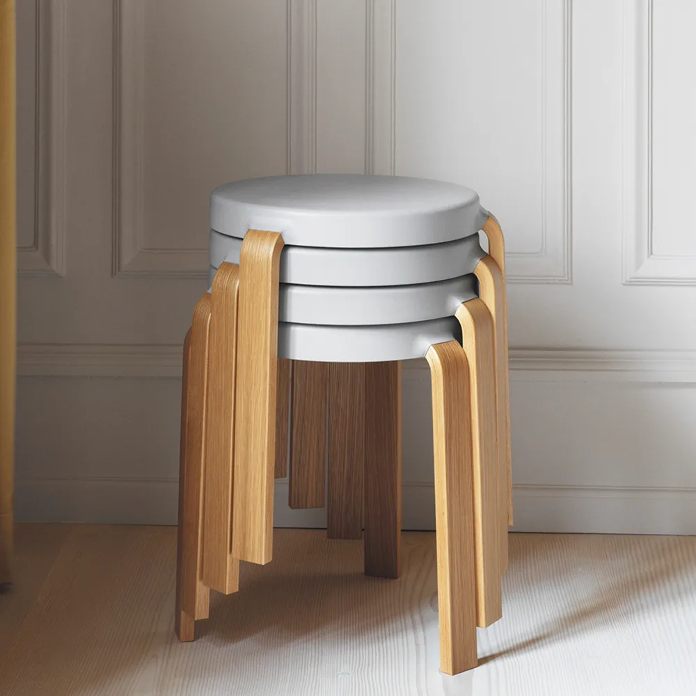 Taboret okrągły Tap, Black, nogi z drewna orzechowego, Ø35x43 cm Normann Copenhagen