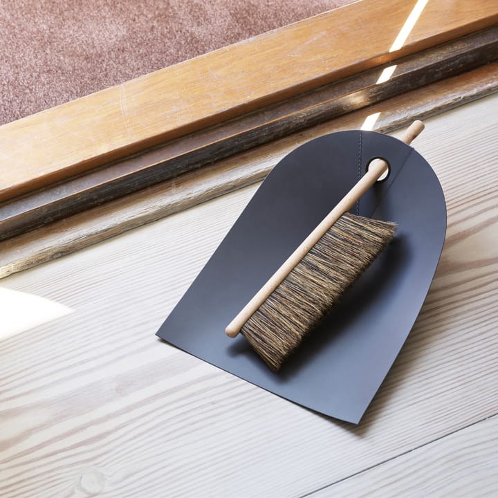 Zmiotka i szufelka Normann, ciemny szary Normann Copenhagen