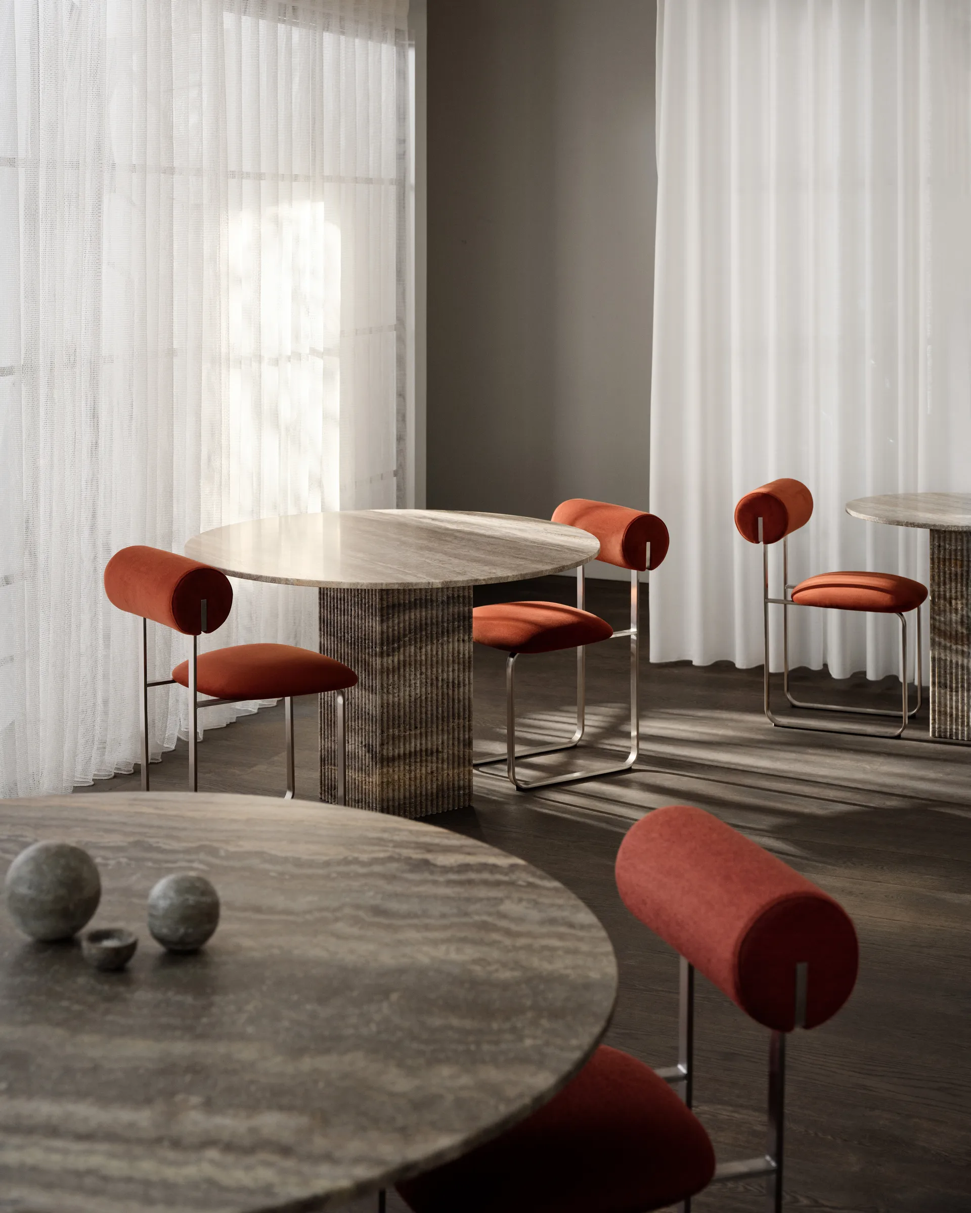 Stół jadalniany Soho, Srebrny trawertyn, Ø120×72 cm NORR11