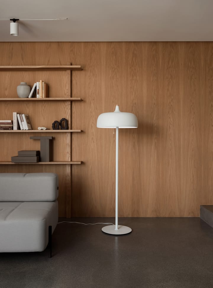 Lampa podłogowa Acorn, Matowa biel Northern