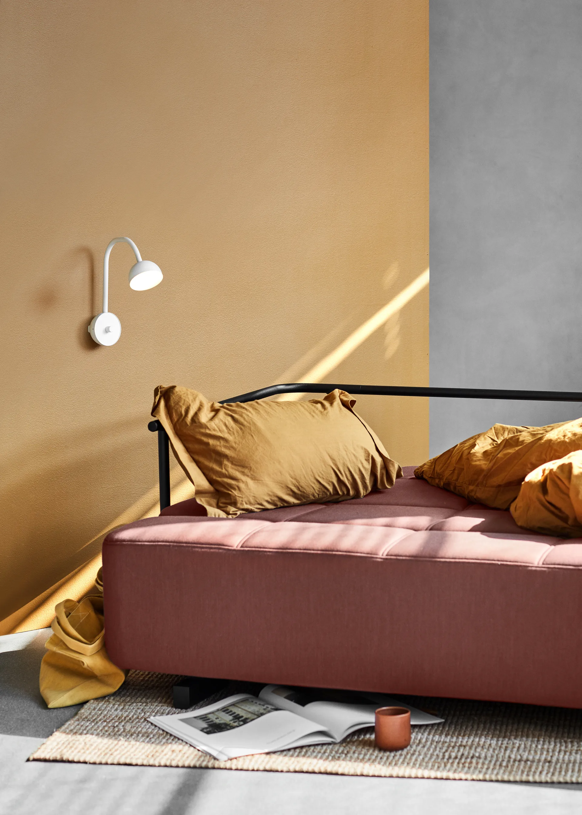 Lampa ścienna Blush, Biały matowy Northern