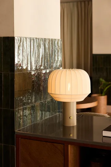 Lampa stołowa Tradition 39 cm - White - Northern