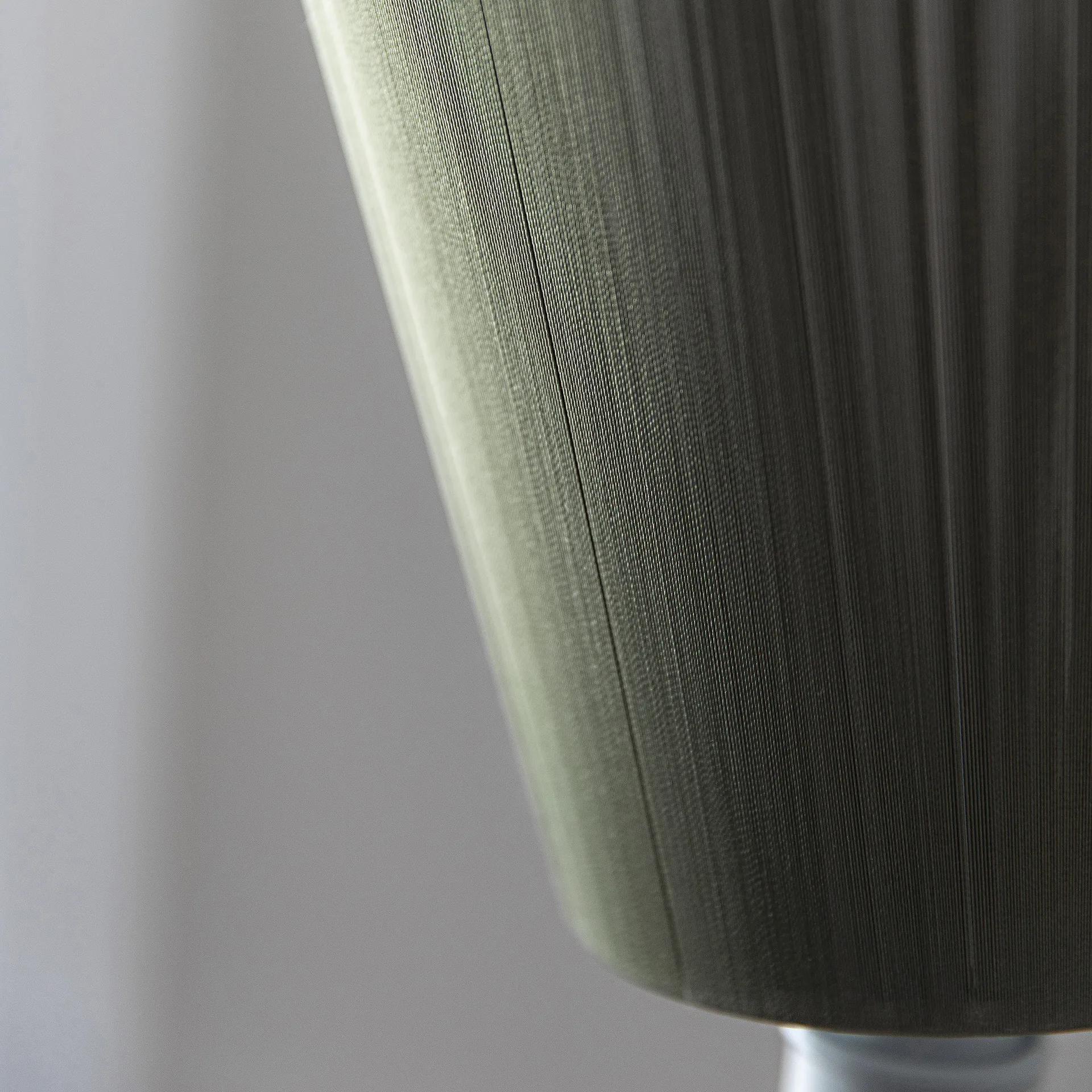 Oslo Wood lampa podłogowa klosz, Oliwkowa zieleń Northern