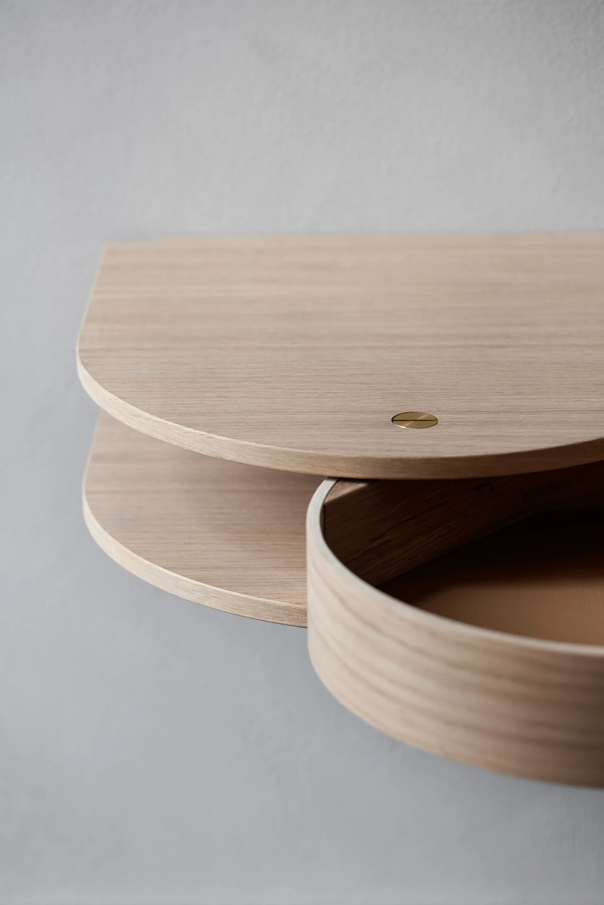 Półka ścienna z szufladą Valet, mała, Jasny dąb olejowany Northern