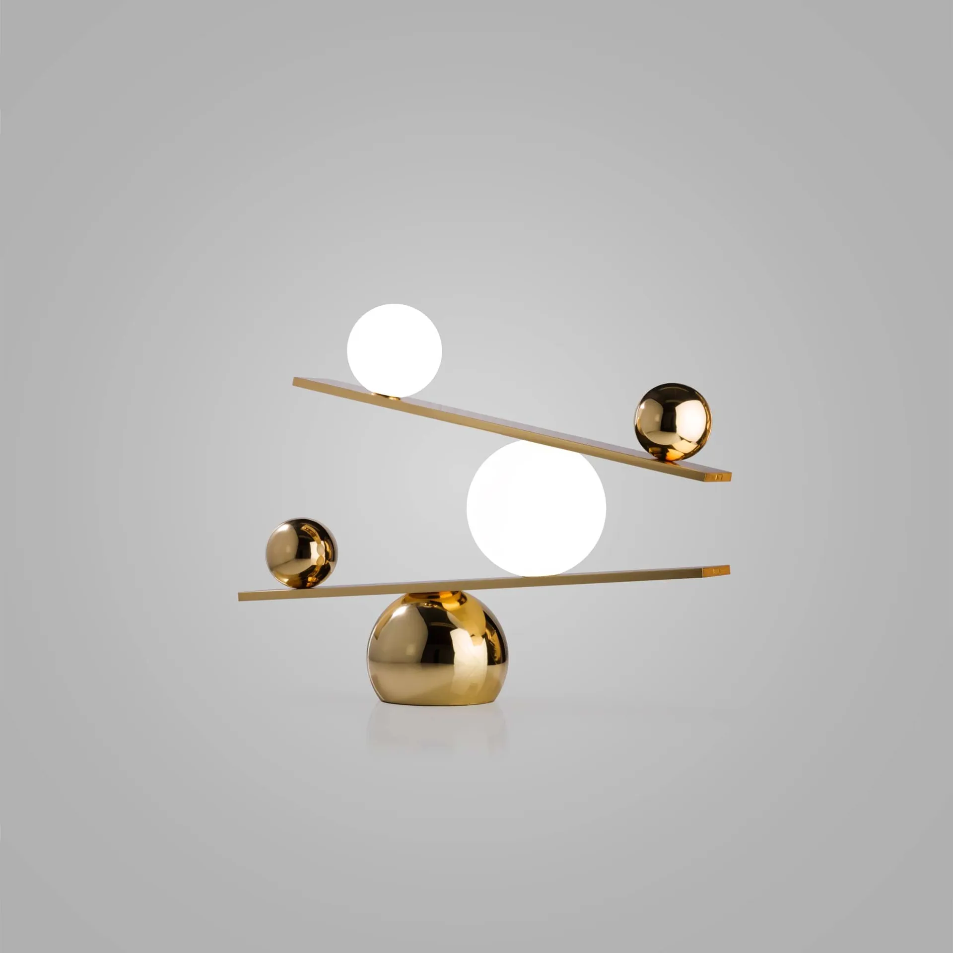 Lampa stołowa Balance, Brass, v2 Oblure