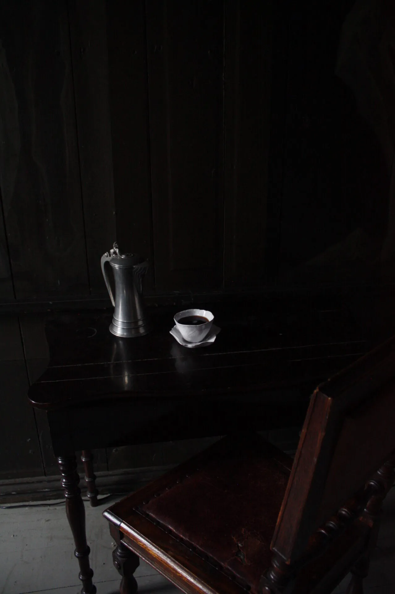 Filiżanka Clair z talerzykiem, Biała Olsson & Jensen