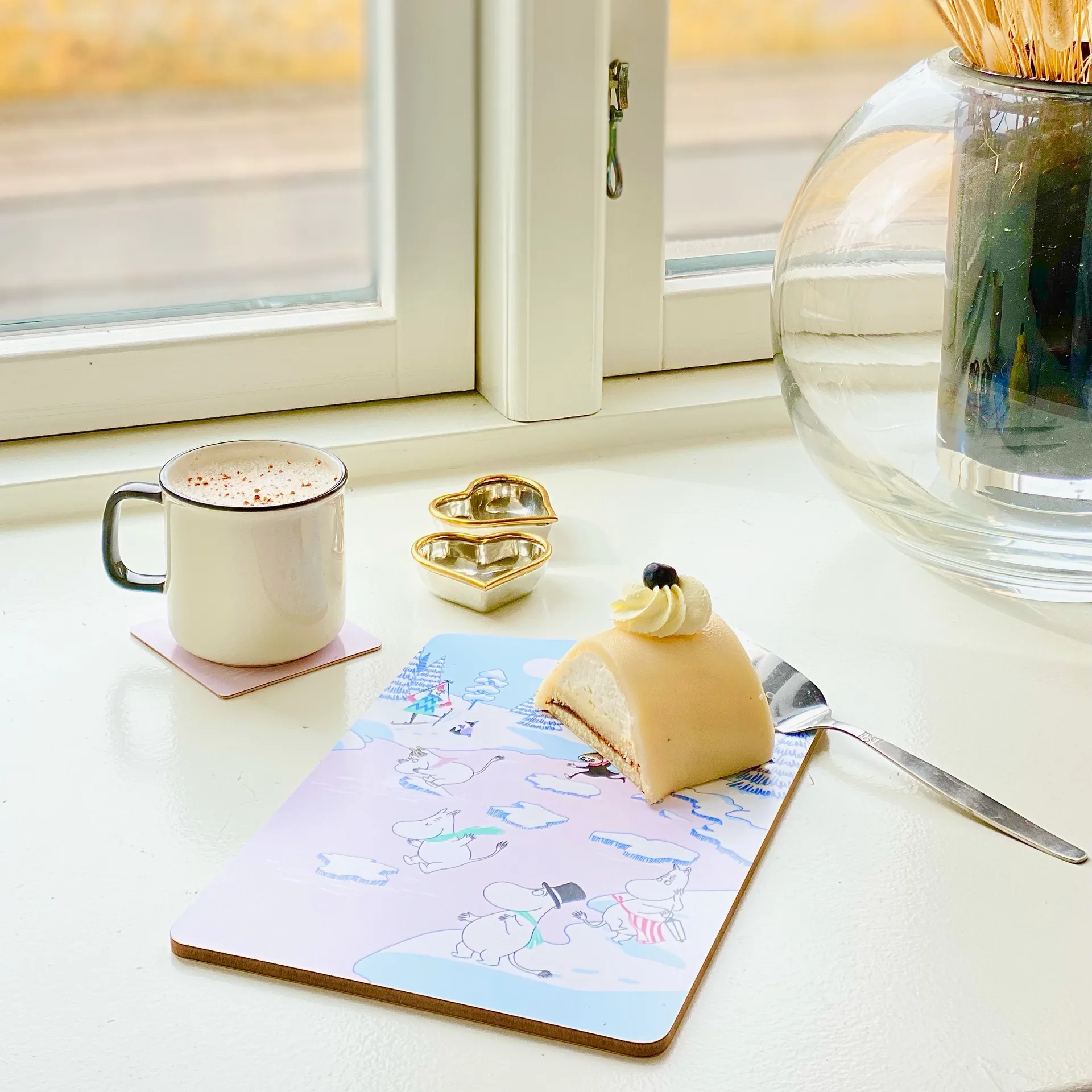 Deska do krojenia Mumin zima 2022 20x30 cm, Niebieski-biały-różowy Opto Design