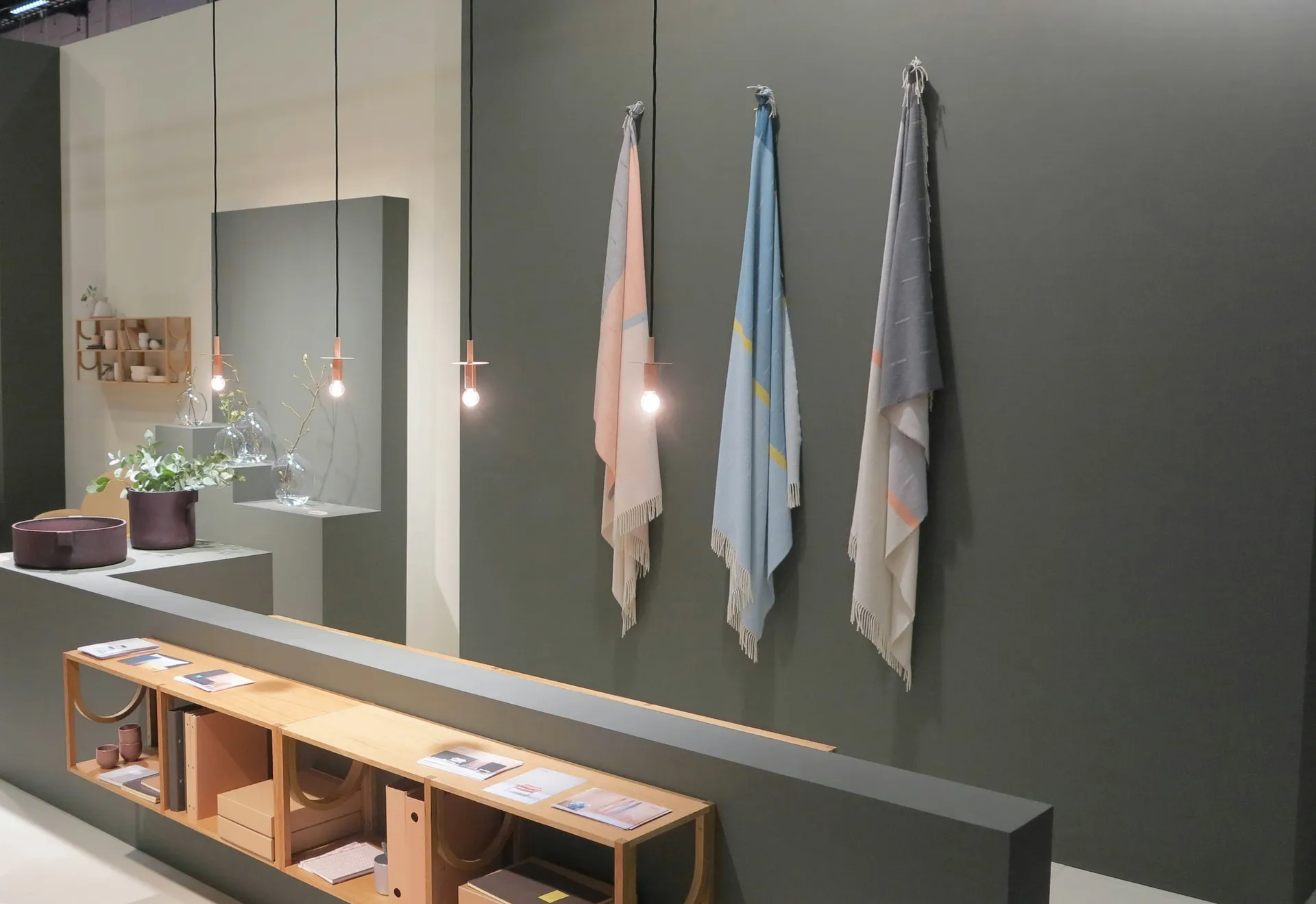 Lampa Star 1, mosiądz surowy Örsjö Belysning