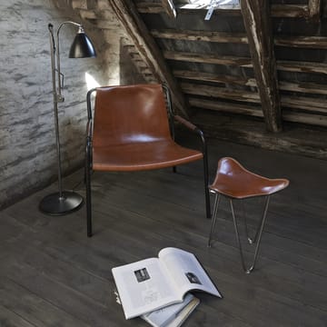 Fotel lounge September - skórzany koniak, stalowe nogi lakierowane na czarno - OX Denmarq