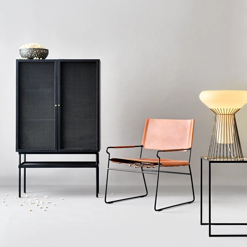 Fotel Next Rest, skórzany koniak, czarne nogi OX Denmarq