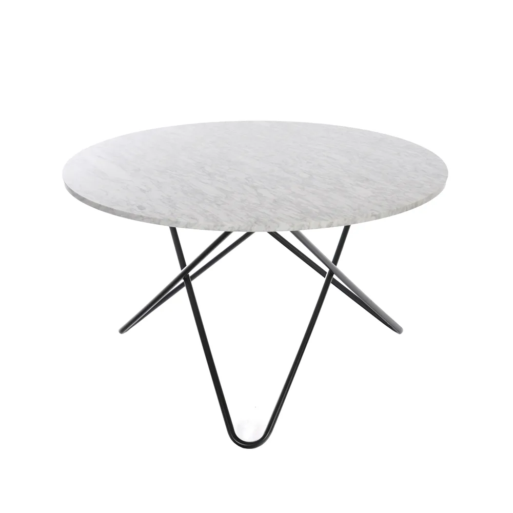 Stół Big O Table, marmur carrara, nogi czarny lakier OX Denmarq
